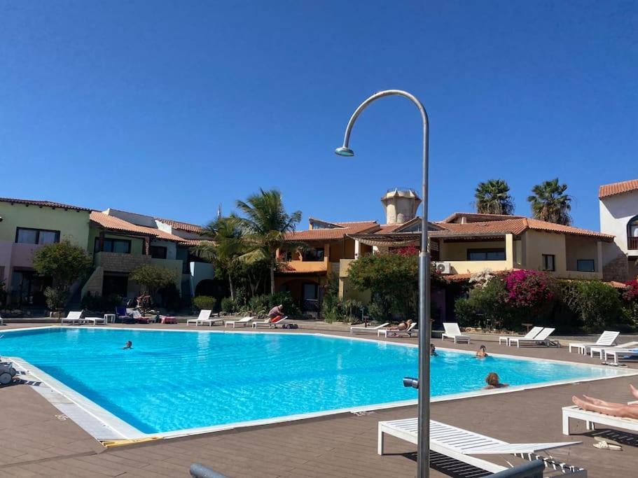 Porto Antigo - Charming & Peaceful Apartment Overlooking Pool And Sea 圣玛丽亚 外观 照片